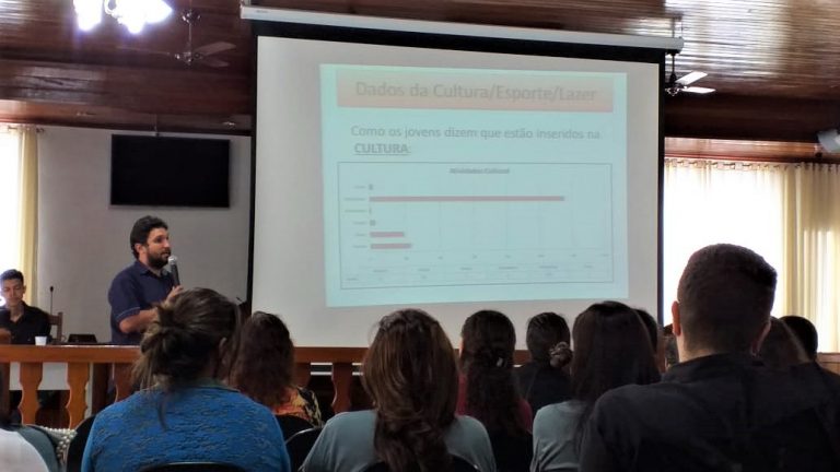 Diagnóstico da Criança e do Adolescente de Guanhães é apresentado a comunidade: Dados servirão de base para implantação de políticas públicas eficazes.